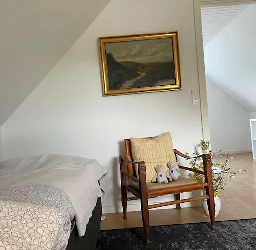 Aeblehuset- Landhus Med Fred&ro Lige Ved Gadekaeret * Errindlev