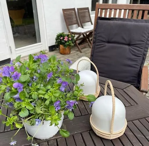 Ferienhaus Aeblehuset- Landhus Med Fred&ro Lige Ved Gadekaeret Errindlev
