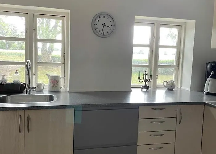 Aeblehuset- Landhus Med Fred&ro Lige Ved Gadekaeret * Errindlev